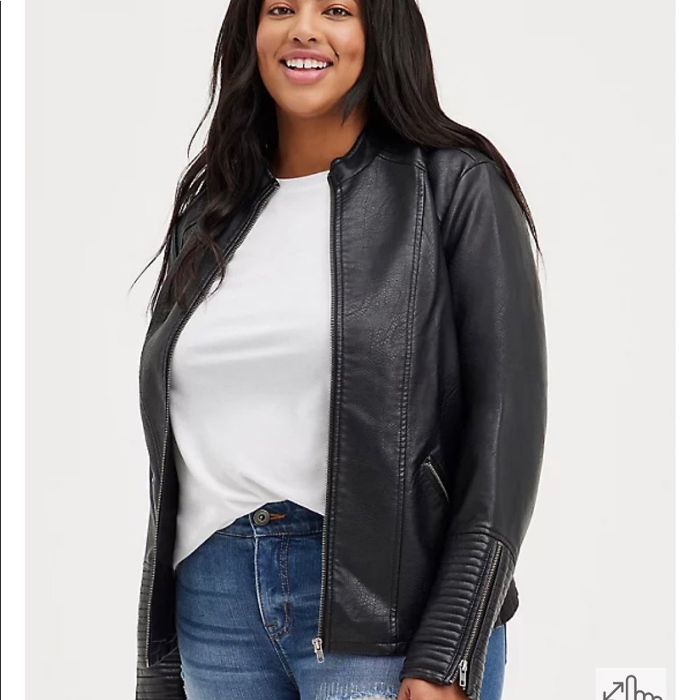 Black Faux Leather Moto Jacket Torrid Sz 2
